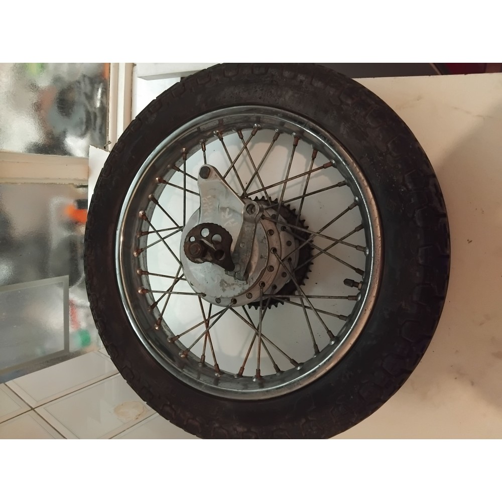 Roue arrière Yamaha 125 SR